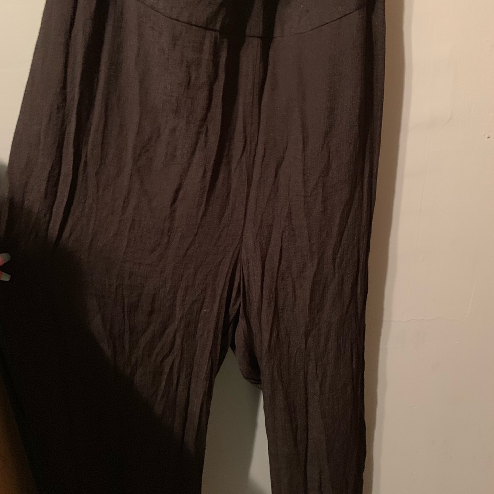 Halter Style Romper - Picture 3 of 3